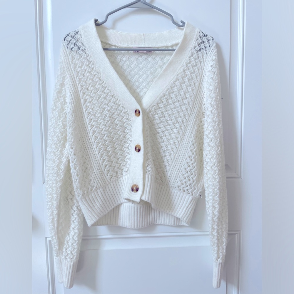 So White Cardigan Juniors Medium